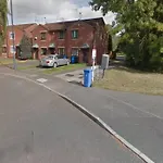 Derby Pet Friendly -2 Bedroom Apartment With Garden