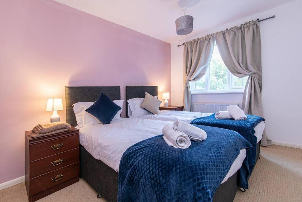 Pet Friendly -2 Bedroom With Garden Derby